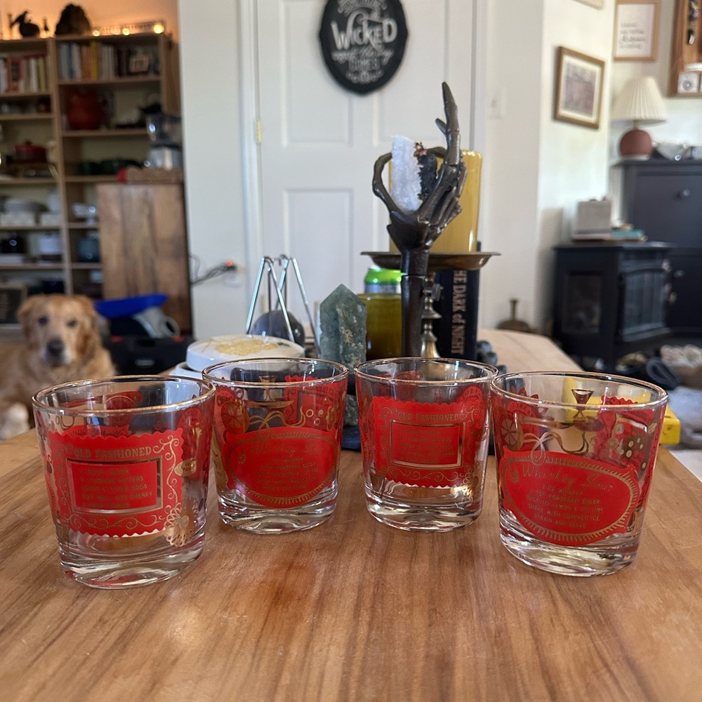 4 Vintage Jeannette glass co  Red and Gold Glasses whisky sour/old fashioned